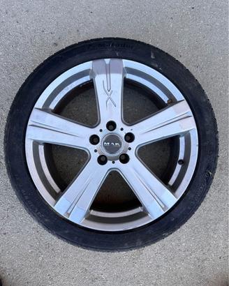 4 cerchi 19 pollici MAK + gomme