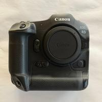 Canon Eos R3 + battery grip e batteria extra
