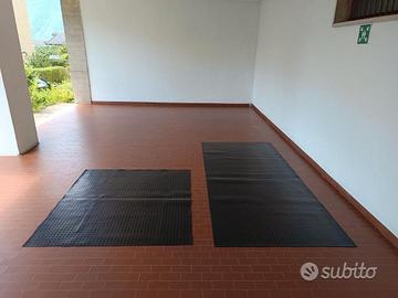 Tappeto in gomma nero