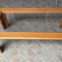 tavolino in legno e vetro