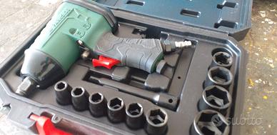 Avvitatore a percussione gomme