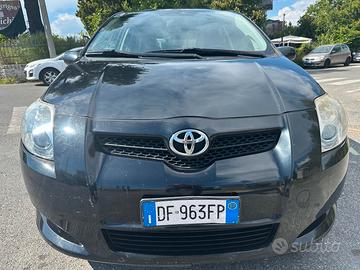 Toyota Auris 2.0 D-4D DPF 5 porte Sol