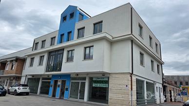 Uffici da 31 mq a 213 mq modulabili con parcheggio