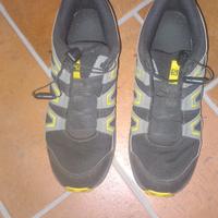 Scarpe da trekking  marca Salomon da donna n.  39