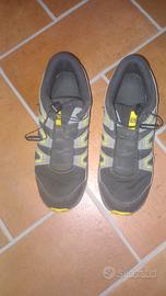 Scarpe da trekking  marca Salomon da donna n.  39