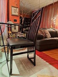6 sedie nere dal design elegante e moderno