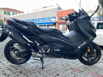 Yamaha T Max 560