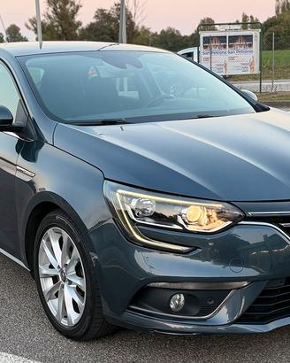 Renault Megane 2019 Garanzia 12 Mesi