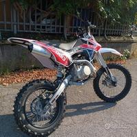 PIT BIKE EGL 150cc RUOTE 17/14 BIANCO/ROSSO