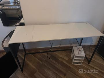 Scrivania