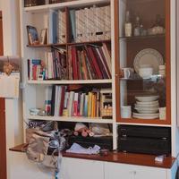 Libreria ciliegio con vetrina