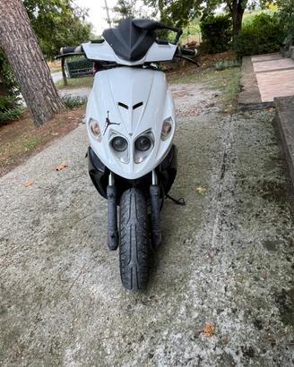 Malaguti Phantom F12R 50 – 2011 – 26.115 km