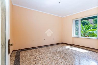 3 LOCALI A RIVOLI