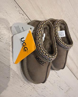 UGG  Bambino Nuovi  tg 23-25