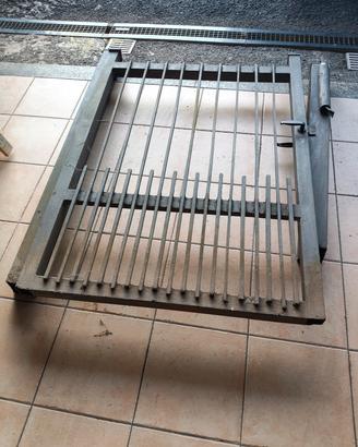 Cancelletto con colonne