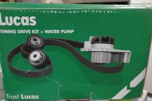 kit distribuzione pompa dell'acqua marca LUCAS
