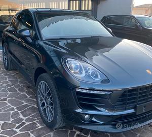 PORSCHE MACAN S