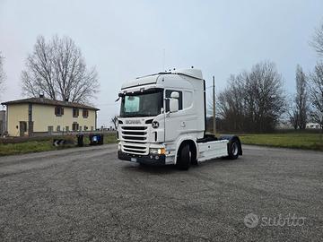 TRATTORE STRADALE SCANIA R450