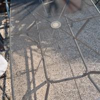 tavolo da giardino in metallo. 147x80