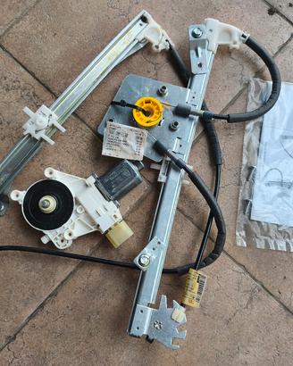 motore e meccanismo alzacristalli BMW serie 1