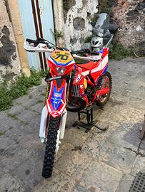 beta 300 2t