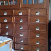 Mobile schedario a cassetti, primi novecento