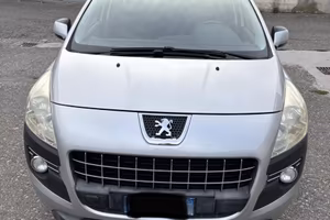Peugeot 3008 2011