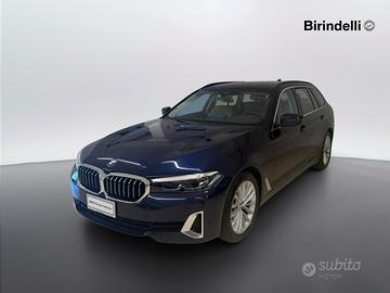 BMW Serie 5(G30/31/F90) - 520d 48V xDrive Touring