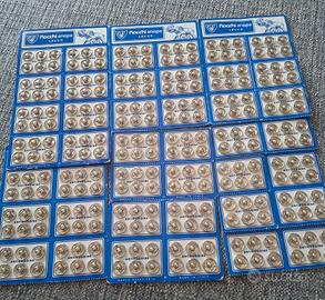 bottoni automatici e ganci per reggiseno 