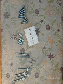 Lettino in legno, Pali birillo