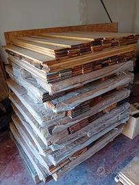 Pavimento legno  Parquet. 