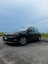 Volkswagen Polo VI 1.6 TDI Confortline