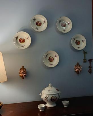 ZUPPIERA + 5 PIATTI DECORATIVI