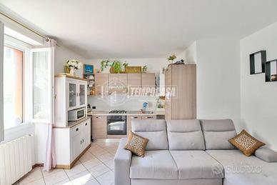 BILOCALE CON TERRAZZO E BOX DOPPIO