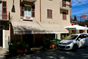 Bar pizzeria e trattoria