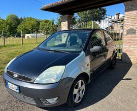 Ford Fiesta 1.2 16V 3p. Ambiente