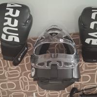 Vasco e guanti Kickboxing 