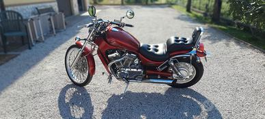 Suzuki INTRUDER VS 600 - 1996