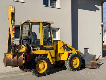 KOMATSU WB 98A