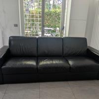 Divano in pelle di marca "Poltrona e Sofa'"