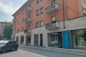 Immobile di 80 m² con 4 locali a Cuneo