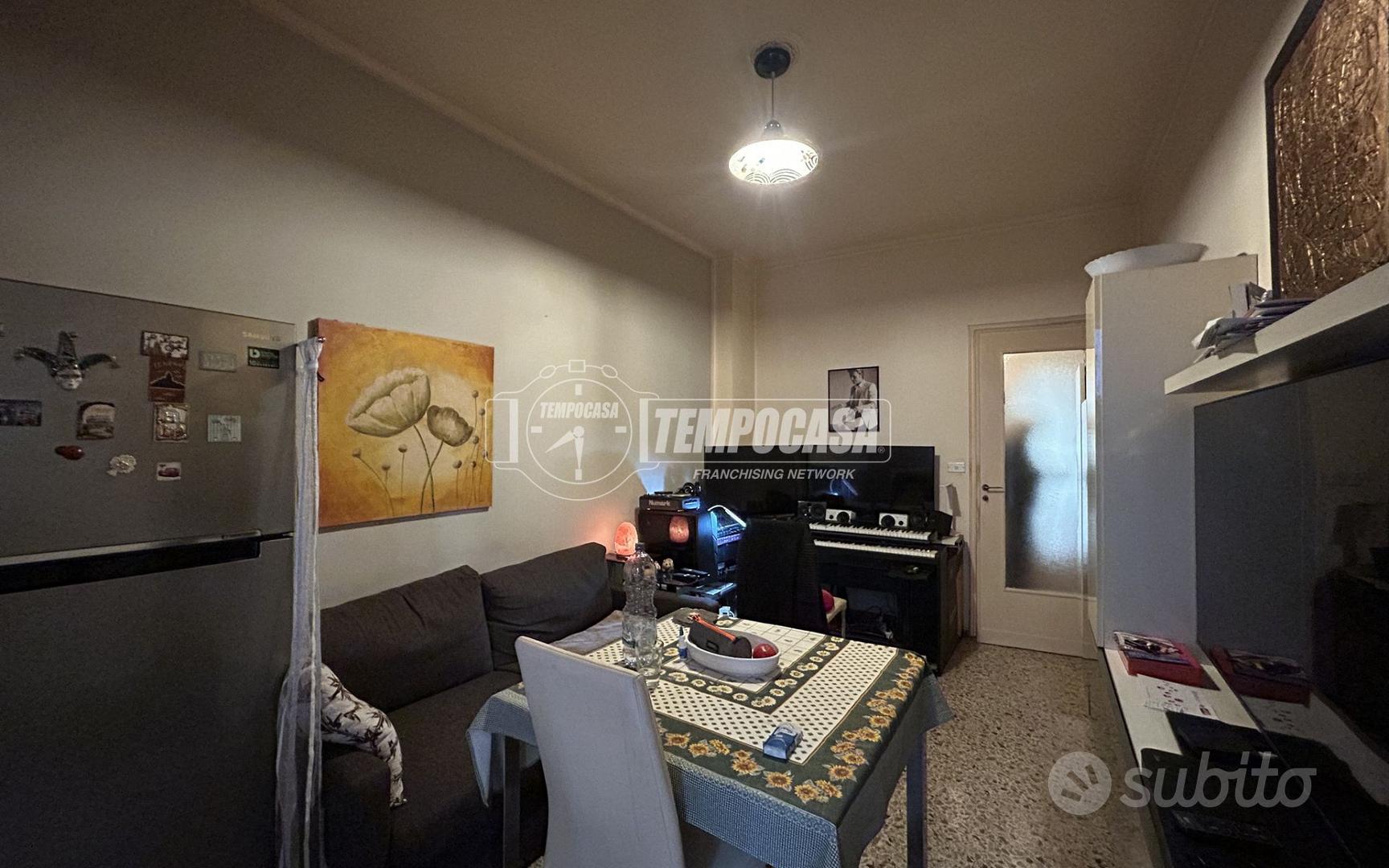 Apartment in Torino, Crocetta, Circoscrizione 1 - Altro