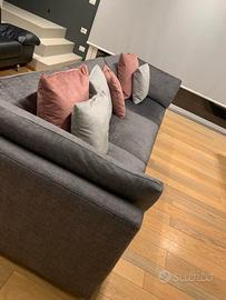 Divano in Microfibra 