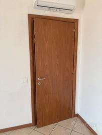 Porte battenti color noce