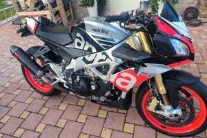 Aprilia tuono v4 1100 factory anno 2015 