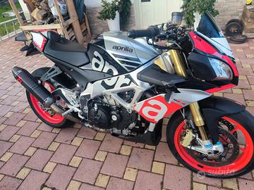 Aprilia tuono v4 1100 factory anno 2015 