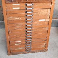 cassettiera da tipografo vintage 