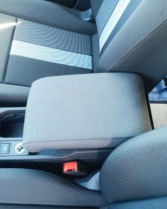 Bracciolo su misura per Audi A3 8Y (dal 2020>)