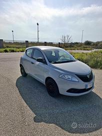Lancia ypsilon 2021