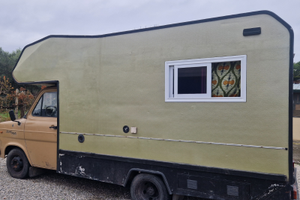 Camper ford transit exodus rifatto da zero